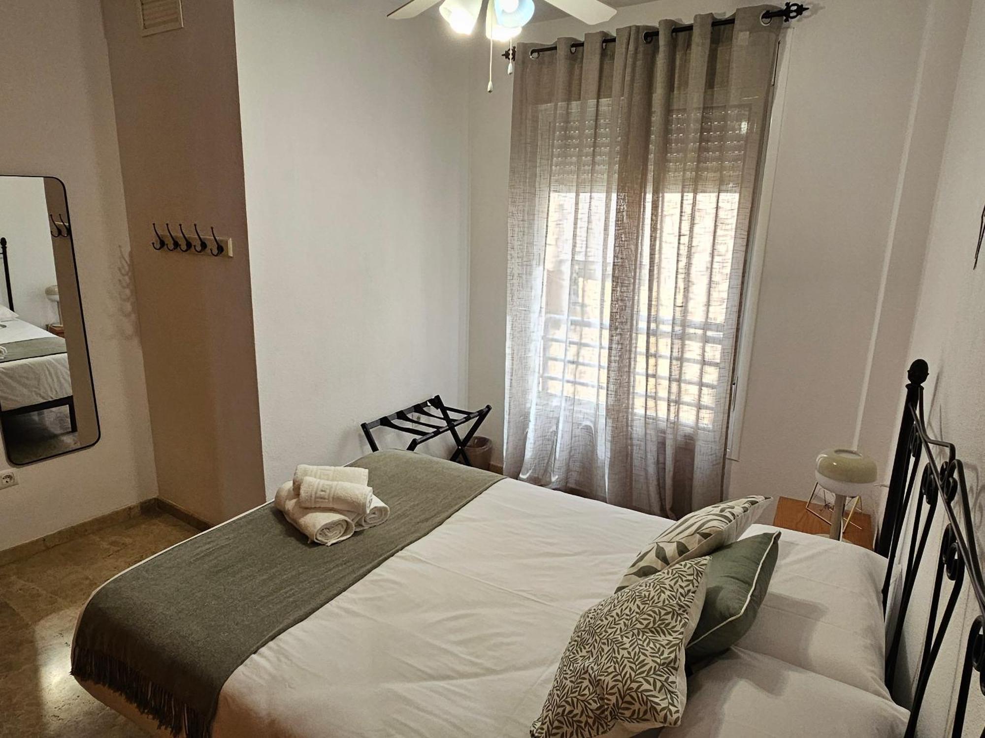 Romantico Apartamento Centrico Малага Экстерьер фото